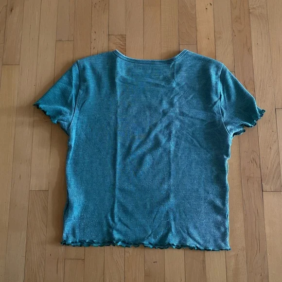 Women's Green Ribbed Top - Picture 2 of 3